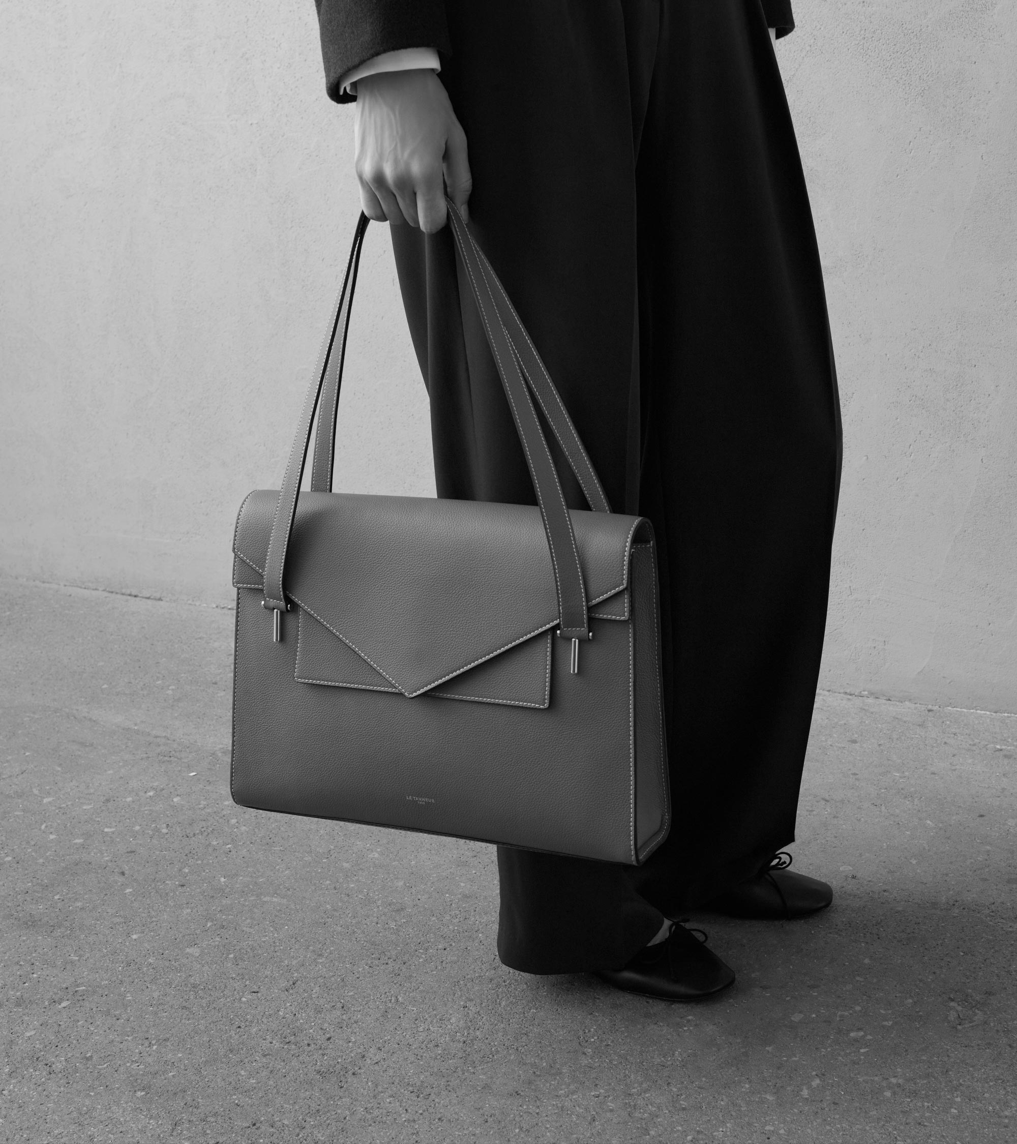 Aktentasche mit Doppelklappe Emilie aus genarbtem Leder