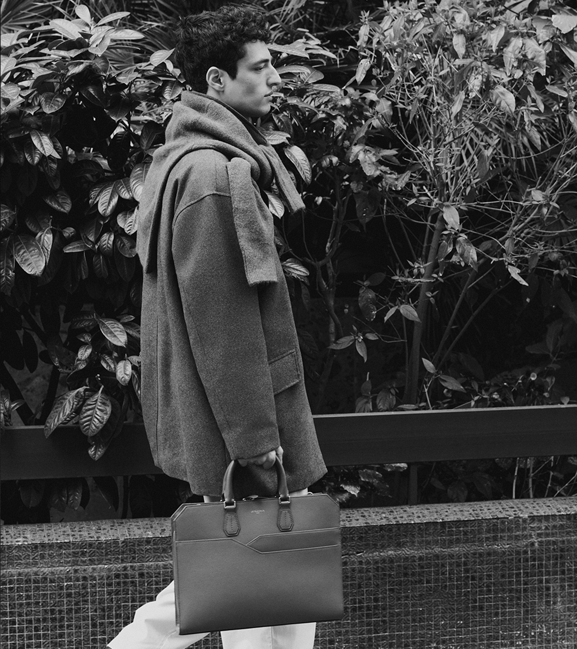 Maletín de 15 Gaston de cuero de grano cruzado