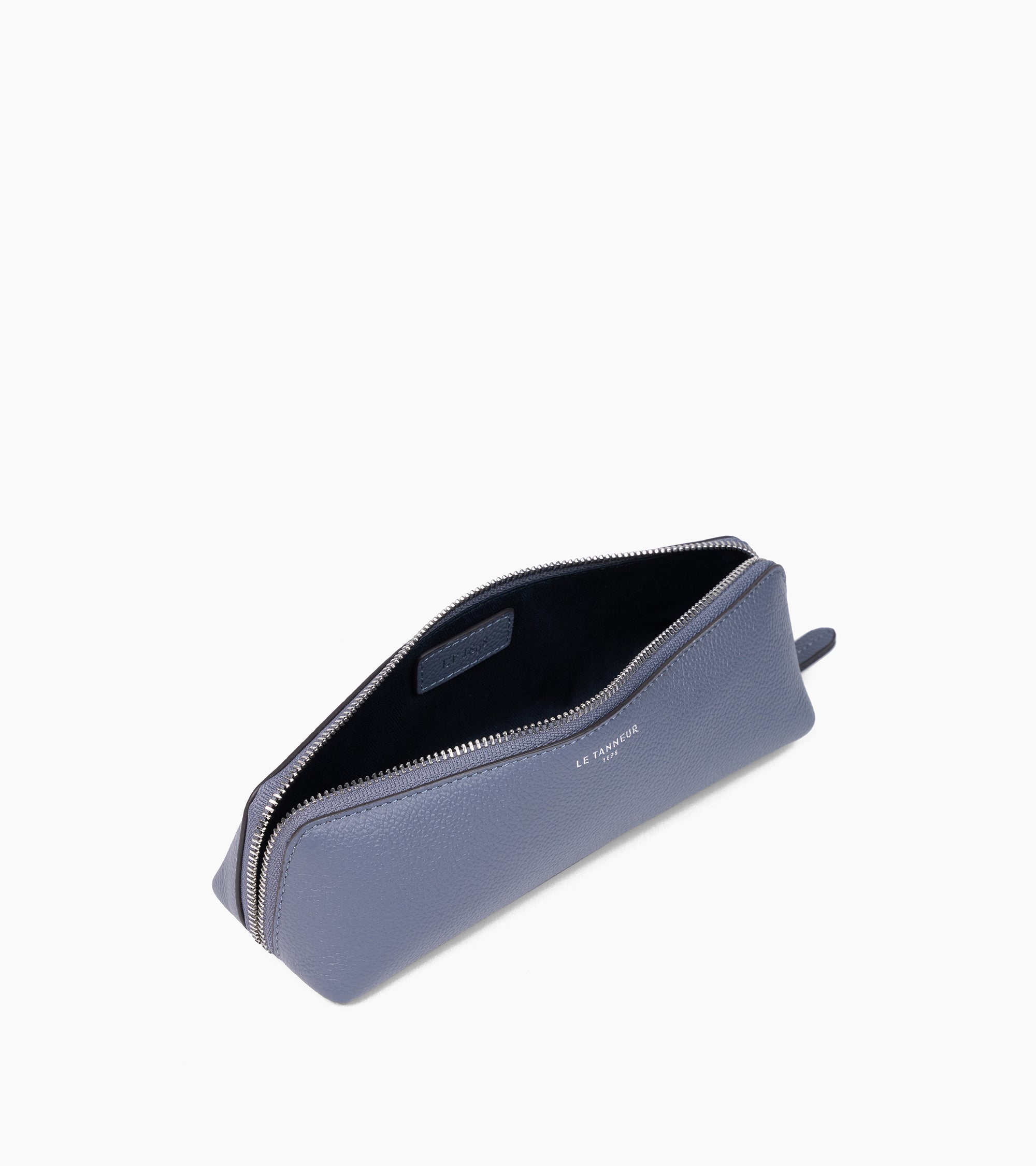 Pen case in grained leather