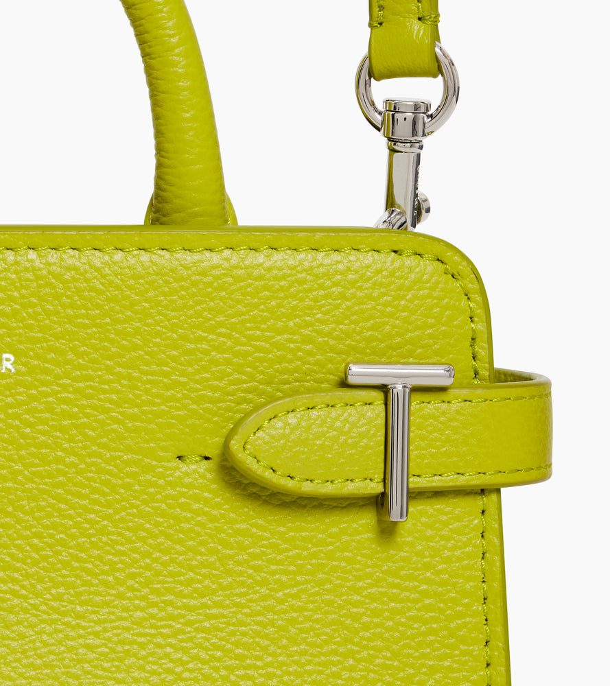 Minibolso con solapa Emilie de piel texturizada