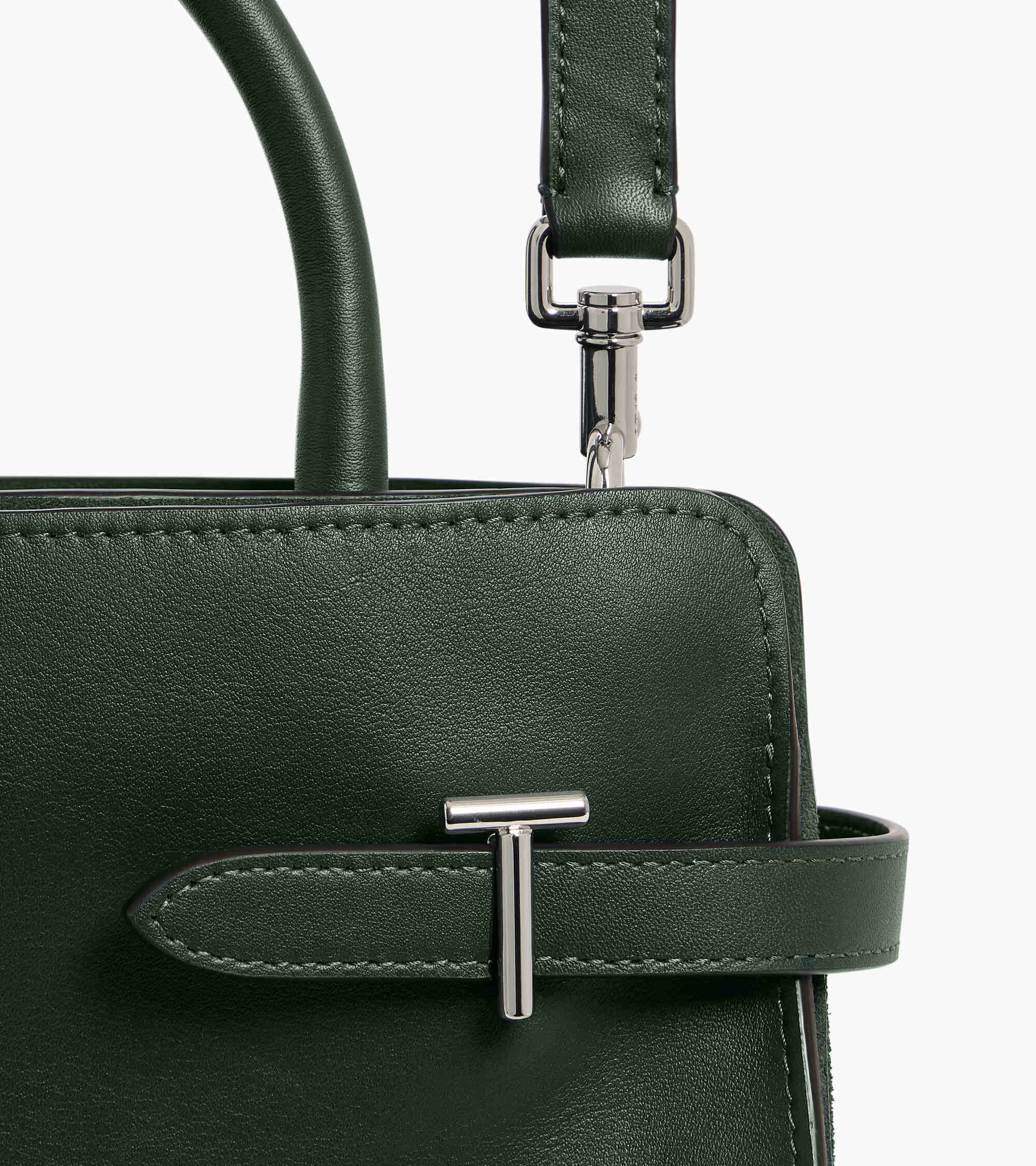 Bolso mediano Emie de piel lisa y serraje con acabado de terciopelo