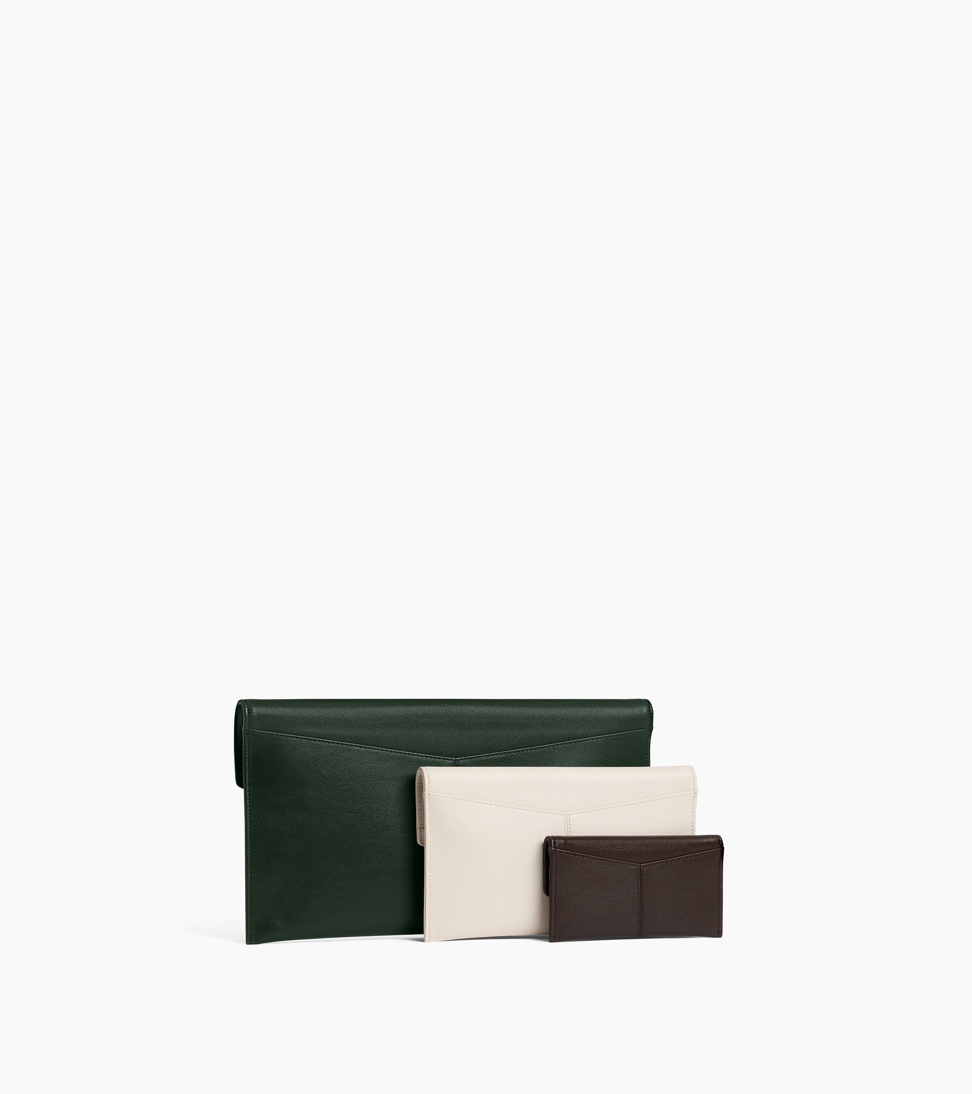 Trío de clutches Paulette de piel lisa